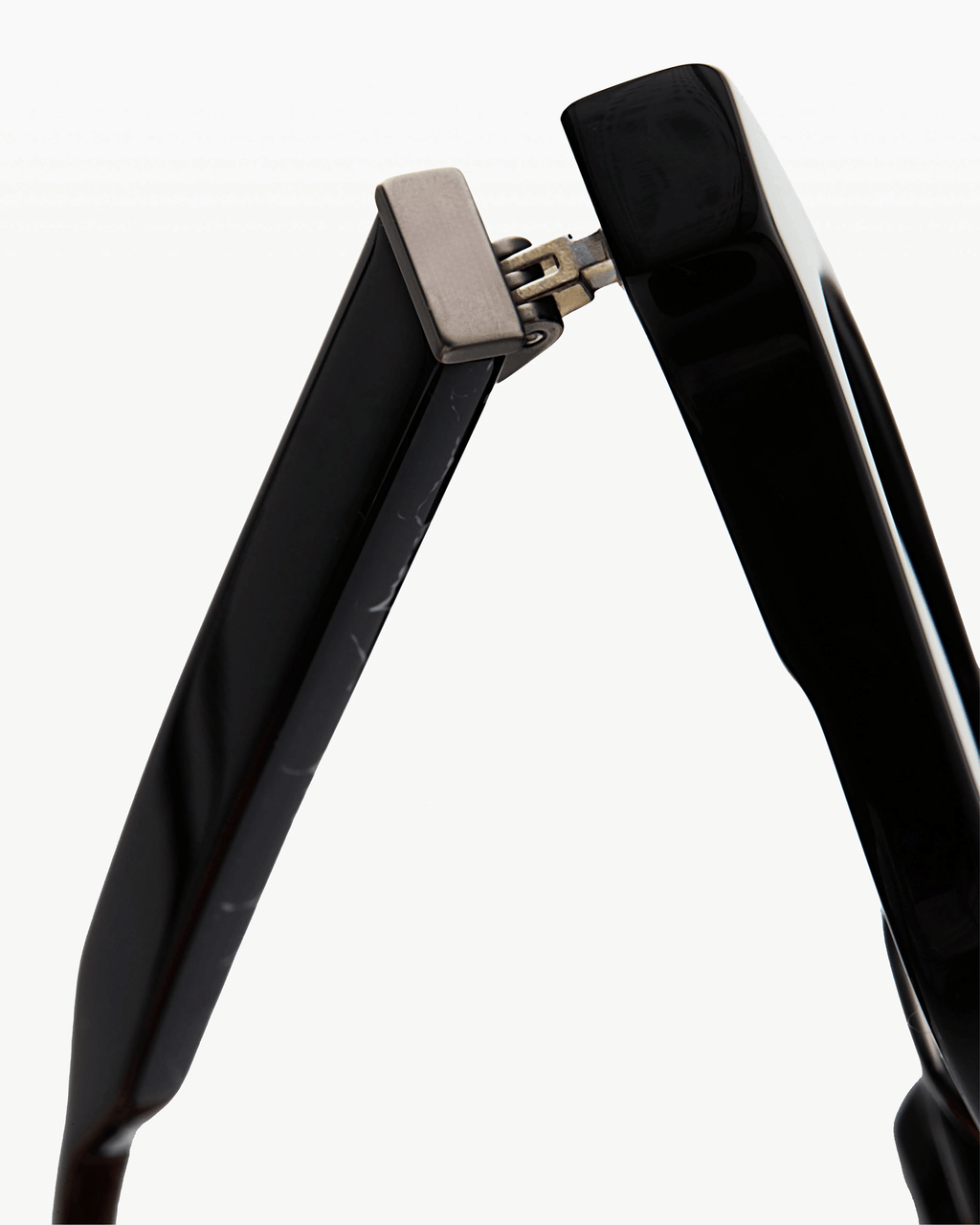 The Calvi Black